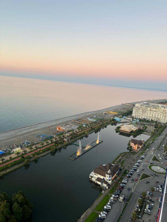 The Best Beach Aparthotel Orbi City Batumi Exteriör bild